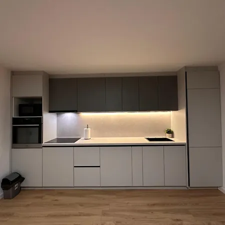 Gostinjska kuća Jezero *